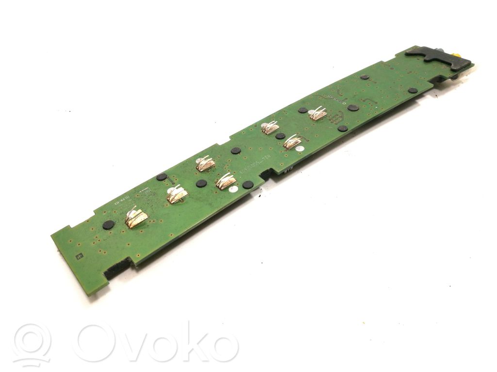 Audi A8 S8 D3 4E Radioantenne 