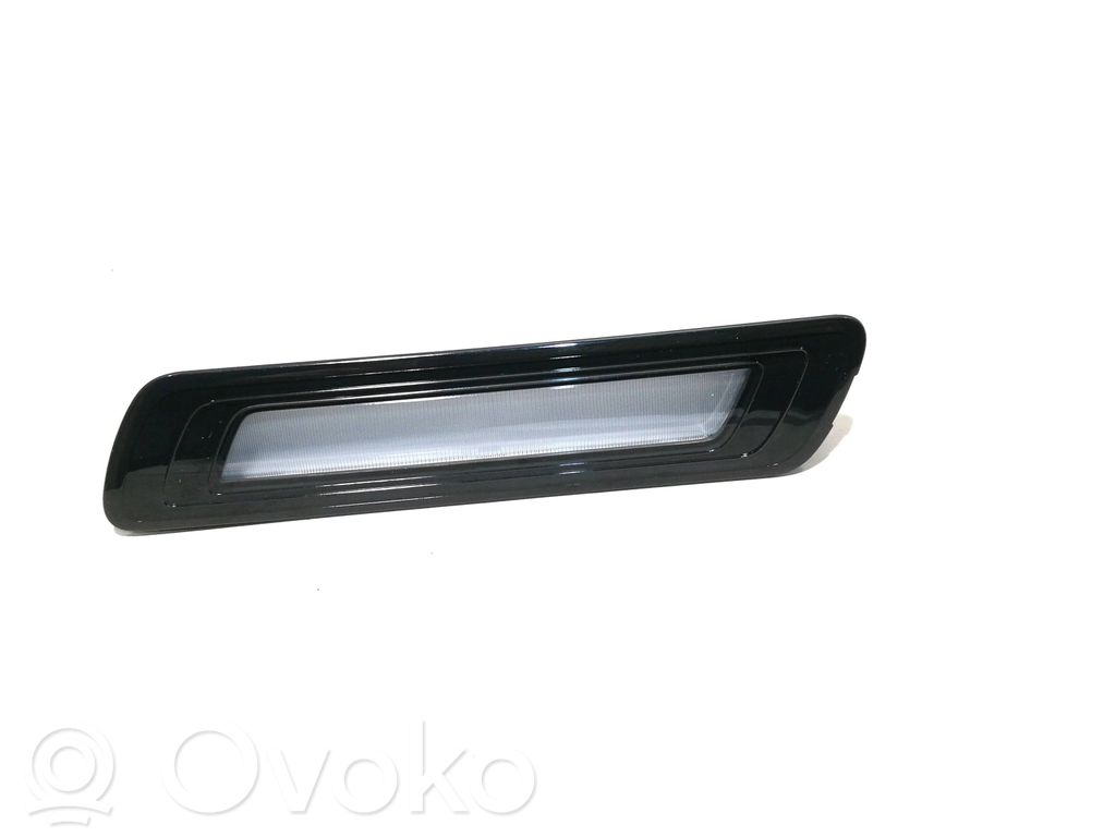 Audi Q7 4M Wewnętrzna lampka bagażnika 