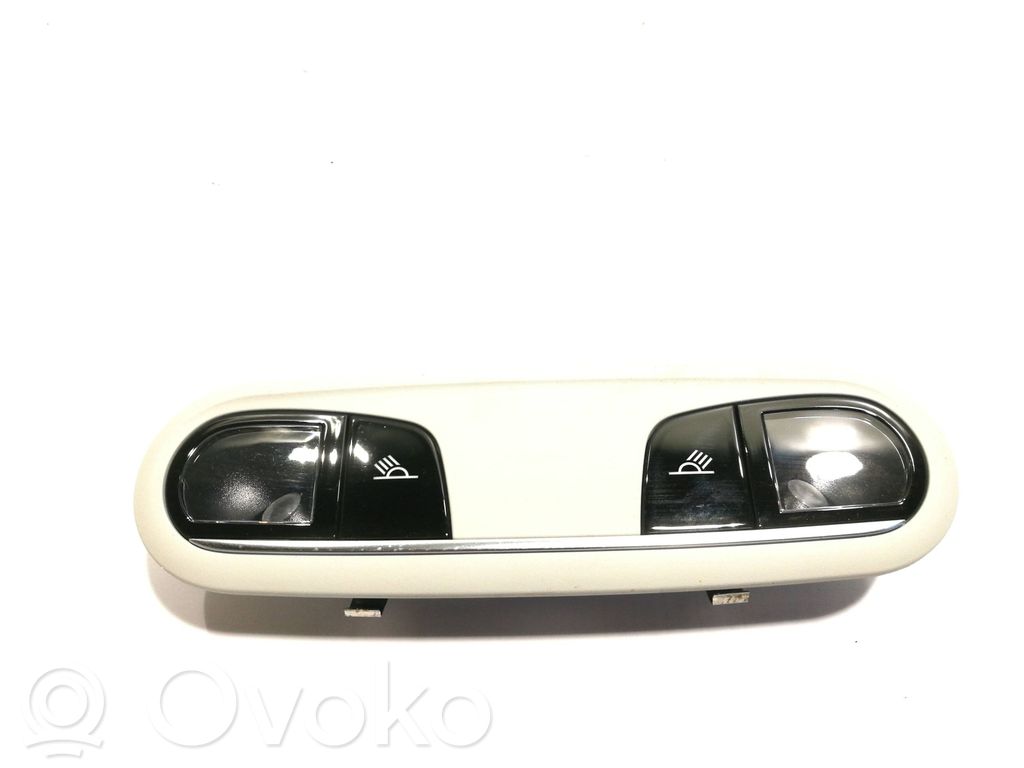 Audi A6 Allroad C7 Luz del asiento trasero 