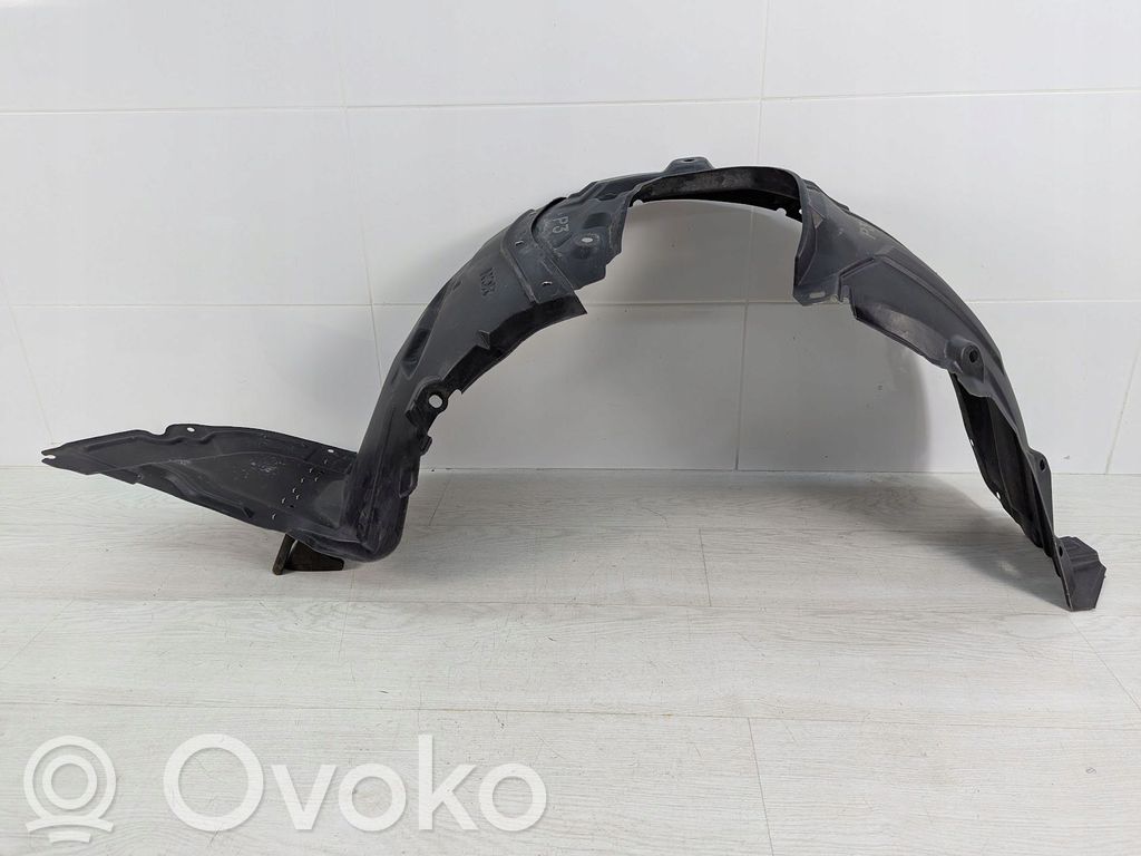 Mazda 3 II Rivestimento paraspruzzi passaruota anteriore 