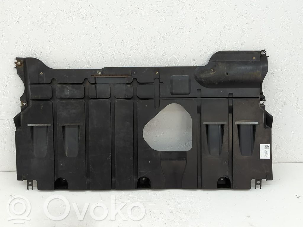 Engine splash shield/under tray   BBM4K6805