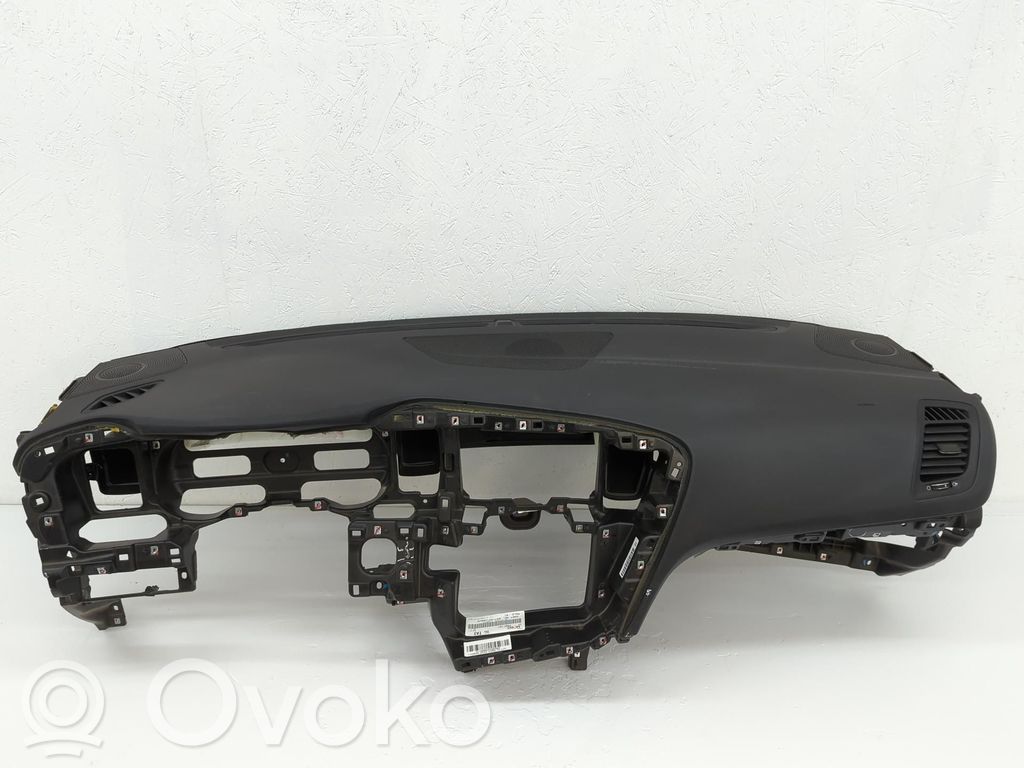 KIA Optima Panelė 