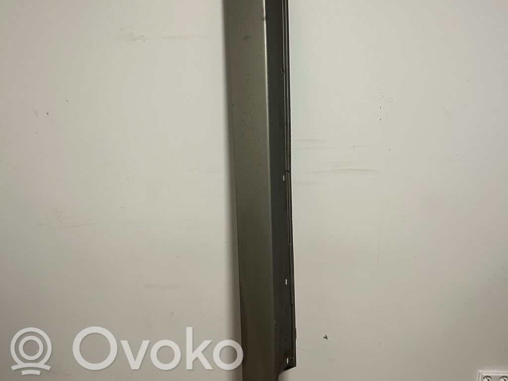 Slenkstis   703375916