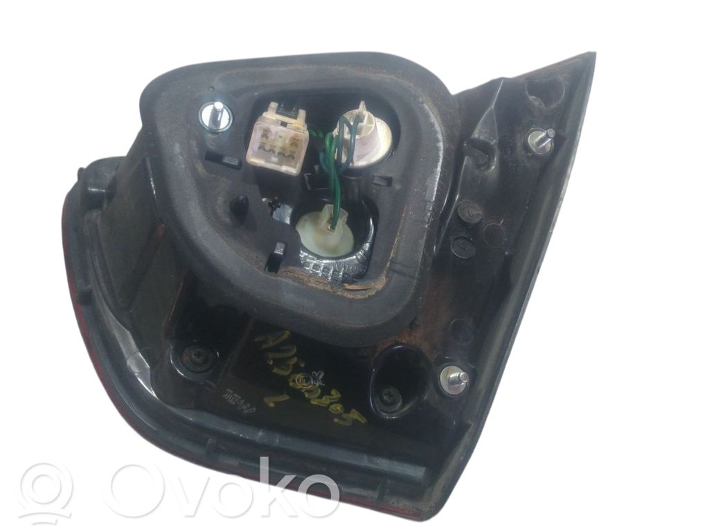 Takavalot   924031W200