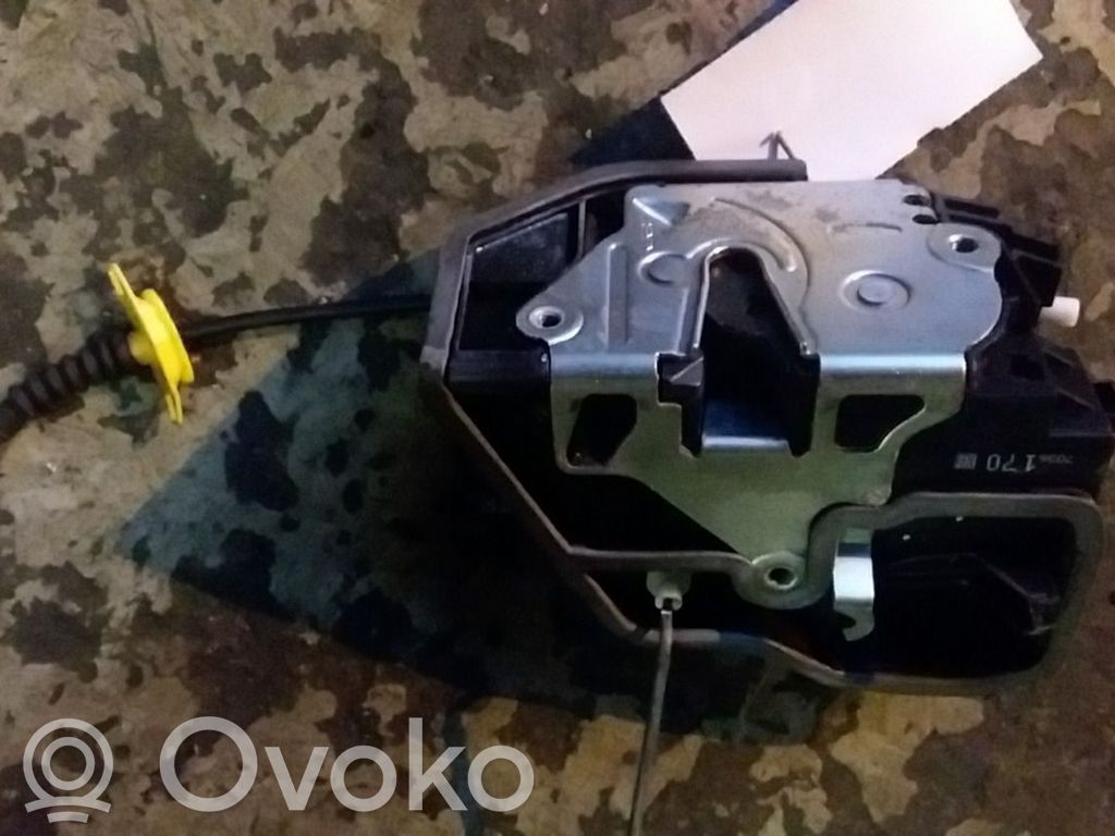 Centrālās atslēgas motoriņš