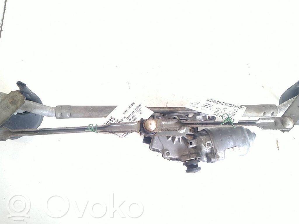 Front wiper linkage