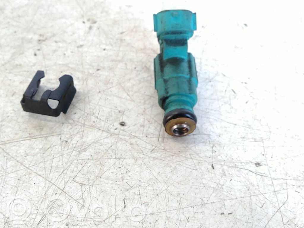 Inyector de combustible   3531003000