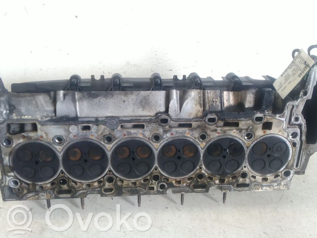 Engine head   11127807641