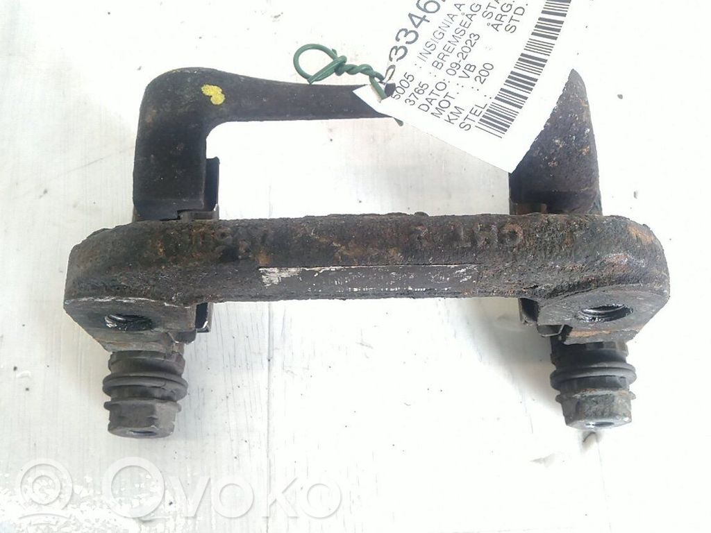 Vauxhall Insignia A Mocowanie przedniego zacisku hamulca 