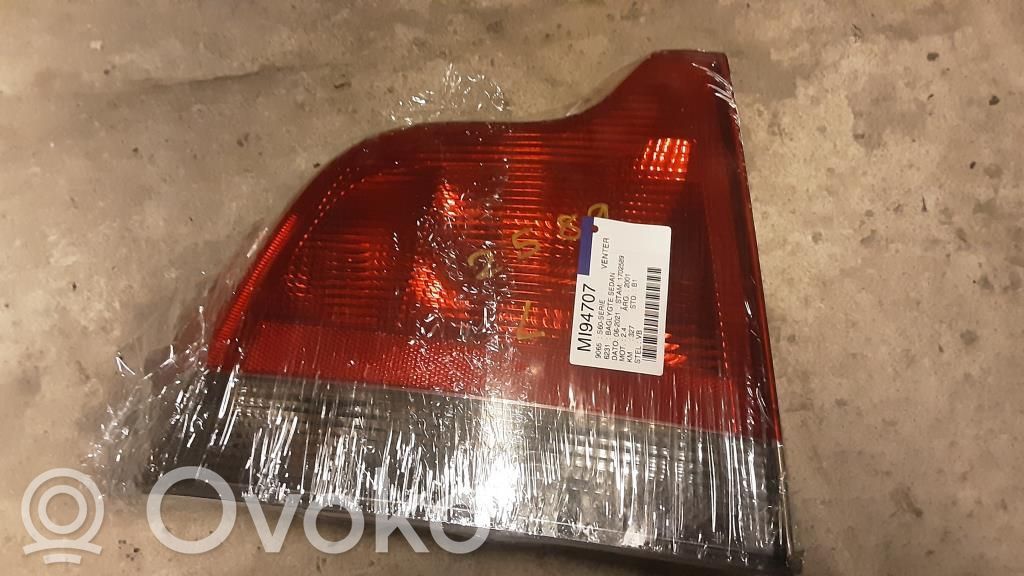 Volvo S60 Feux arrière / postérieurs