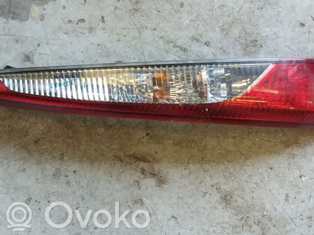 Lampa tylna