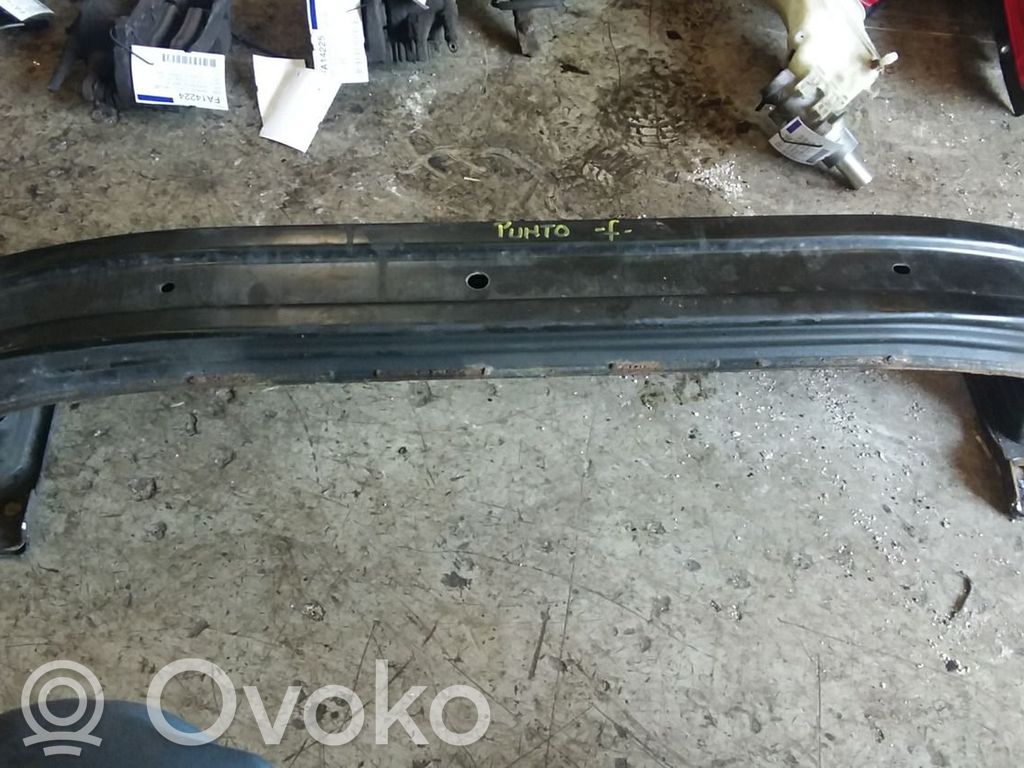 Fiat Grande Punto Odbój / Amortyzator zderzaka przedniego 