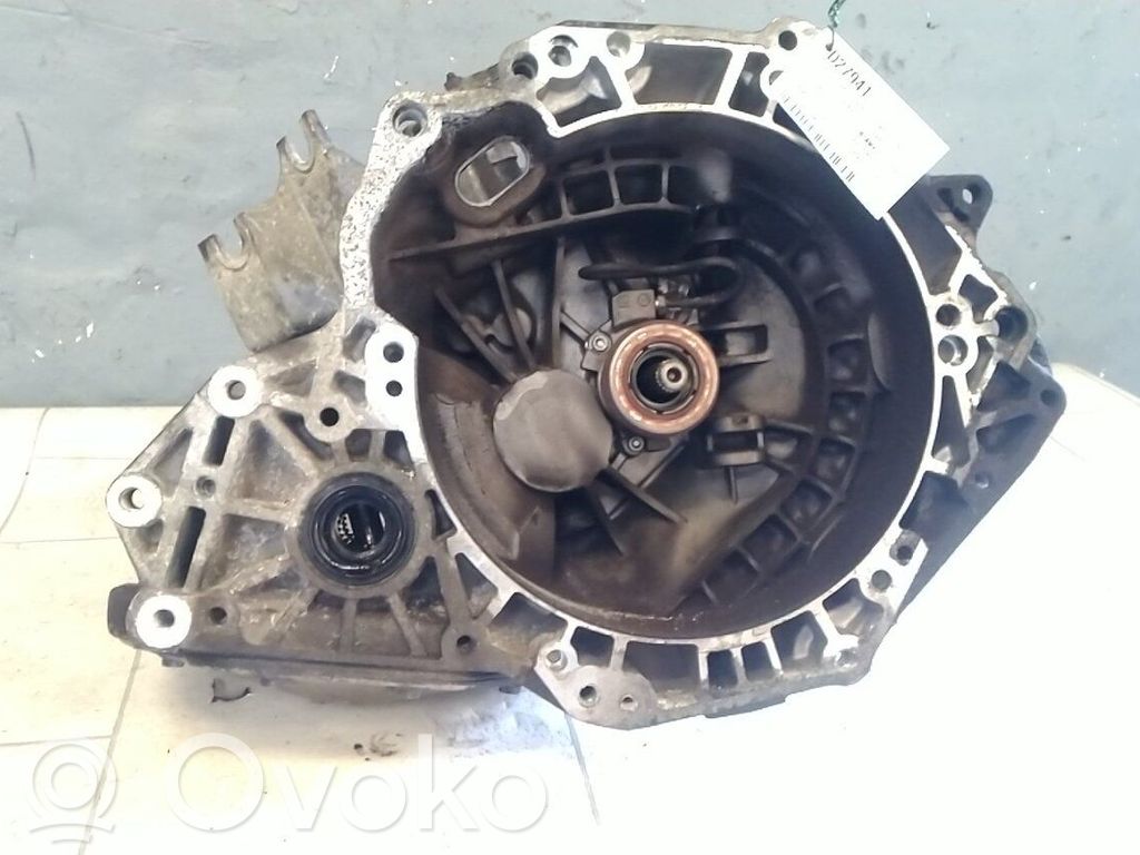 Opel Meriva B Cutie viteze manuală cu 5 trepte 