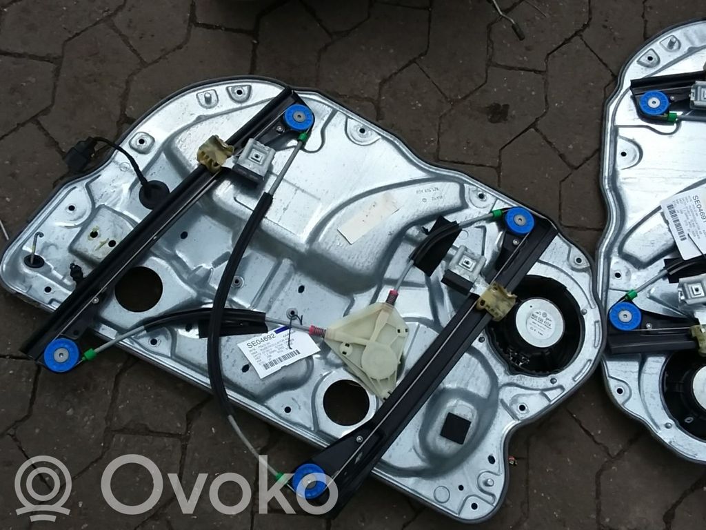 Volkswagen Polo IV 9N3 Alzacristalli della portiera anteriore con motorino