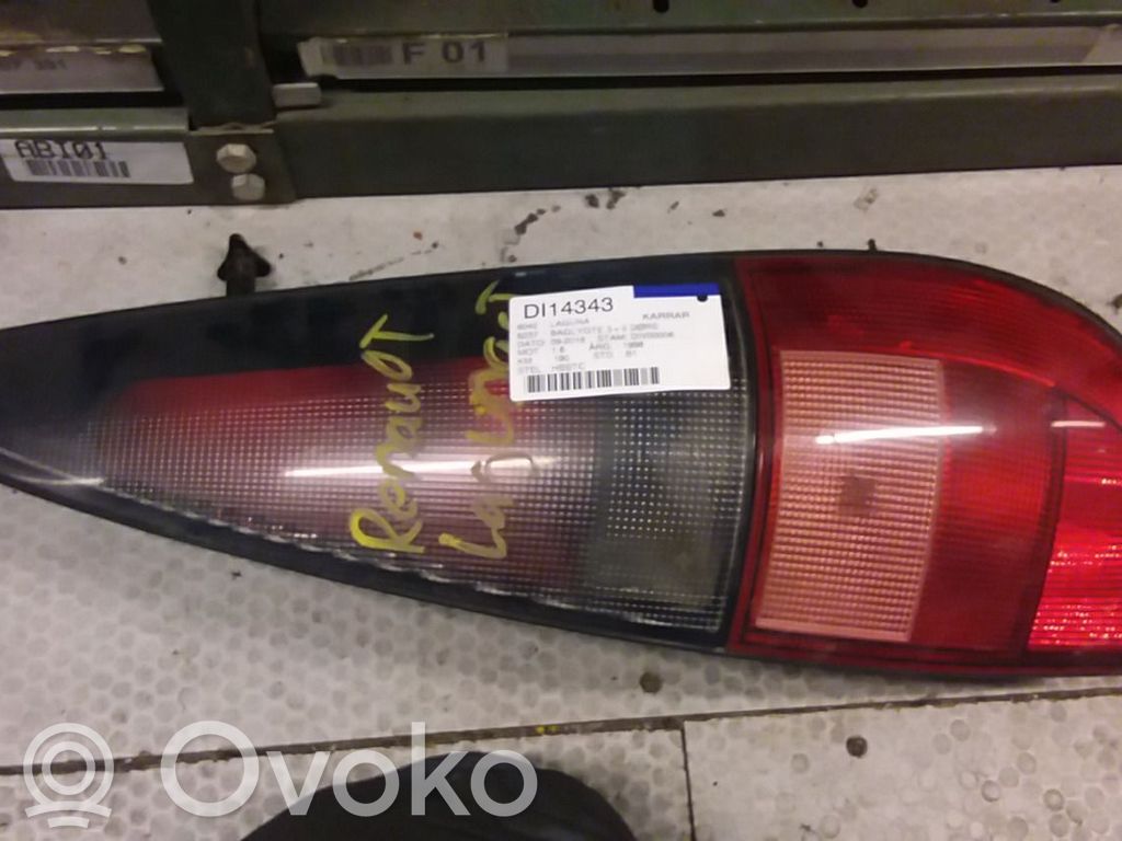 Renault Laguna I Feux arrière / postérieurs 