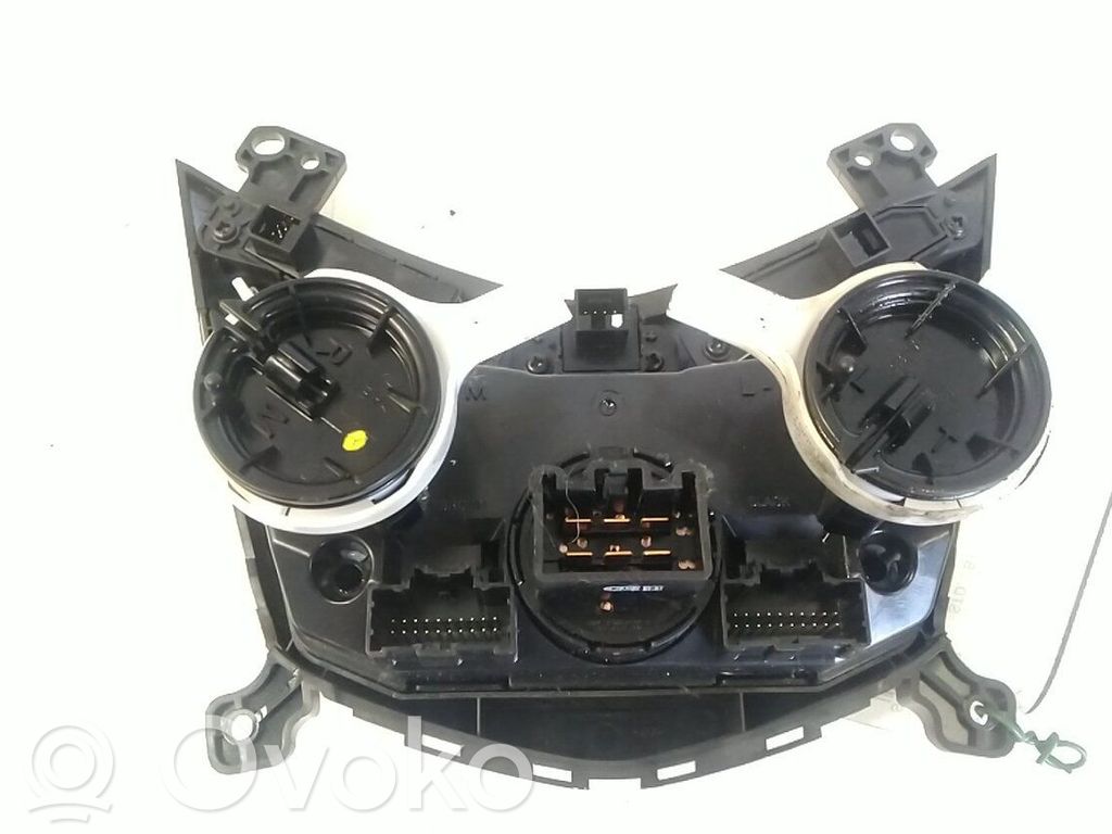 Climate control unit   42344694