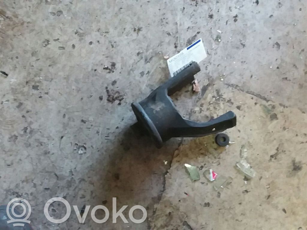 Volkswagen Transporter - Caravelle T5 Supporto di montaggio del motore