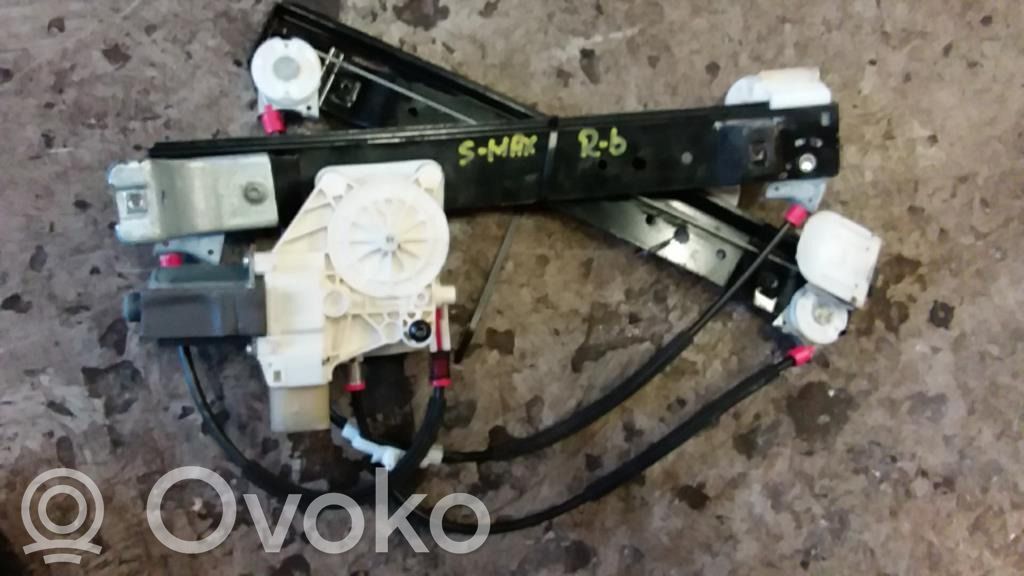 Motor del regulador de la ventanilla de la puerta delantera