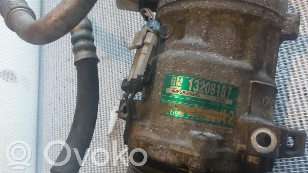 Compresor (bomba) del aire acondicionado (A/C))