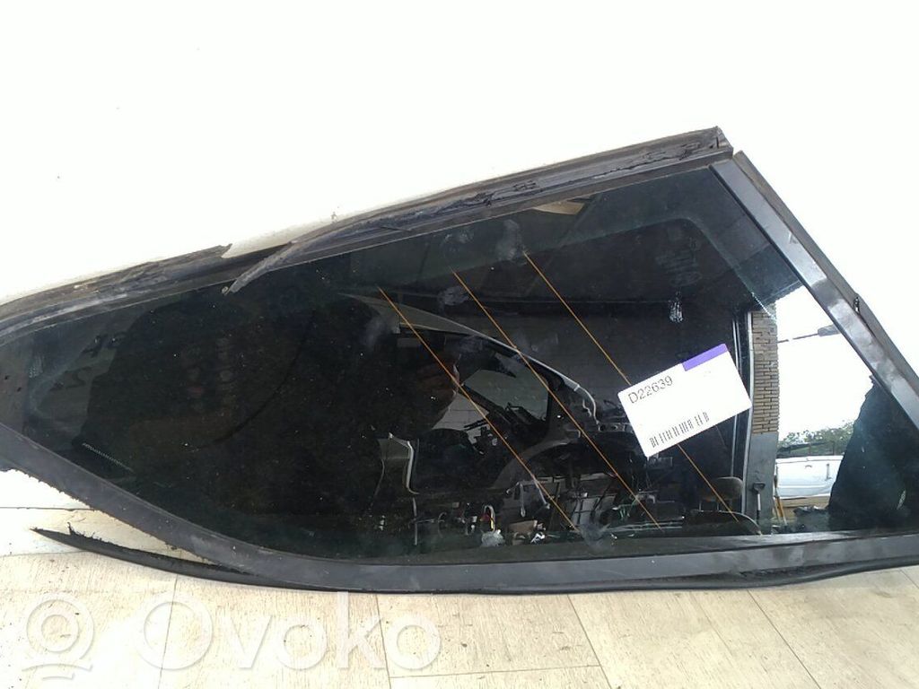 Ford Focus Vidrio lateral trasero 