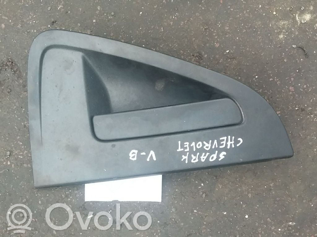 Chevrolet Spark Manecilla externa puerta delantera 
