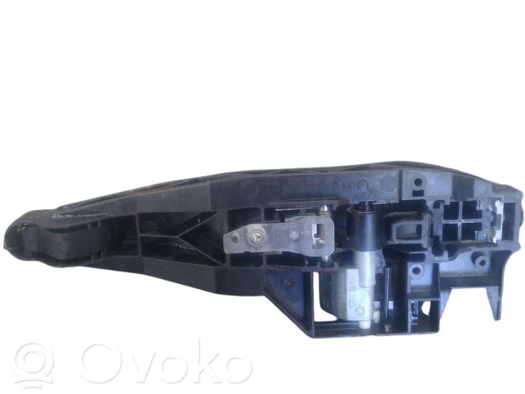 Manecilla externa puerta delantera   9101GH