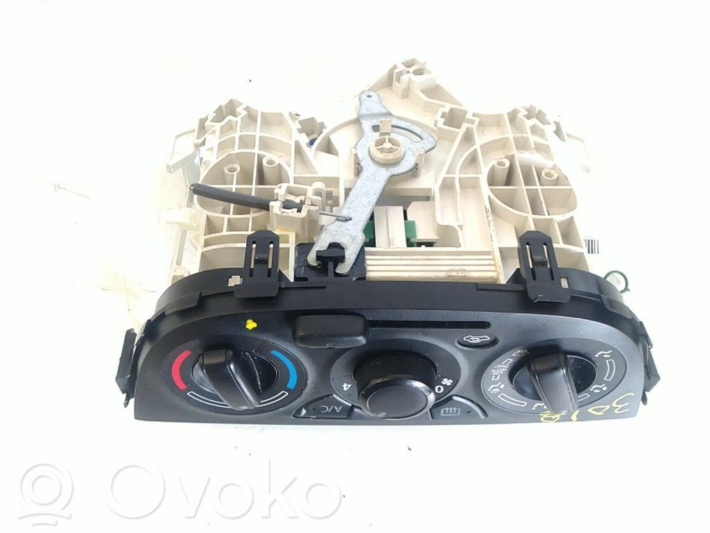 Suzuki Celerio Climate control unit 