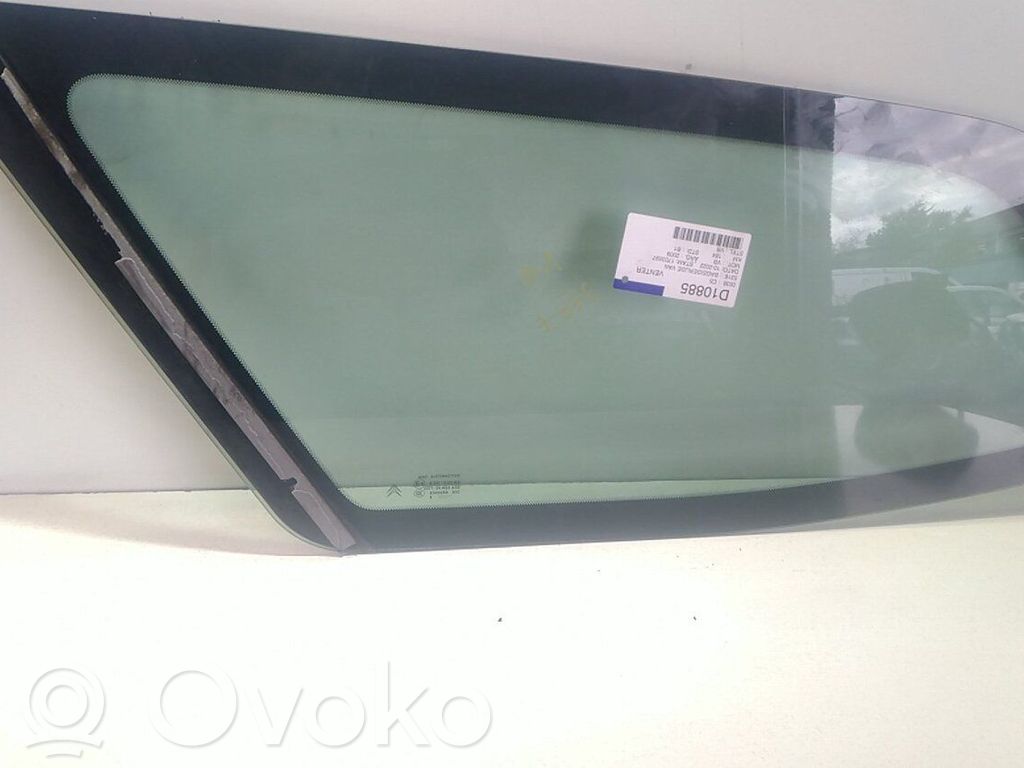 Rear side window   8569VY