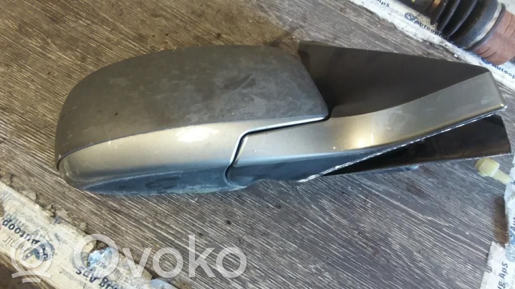 Suzuki Swift I Oglindă electrică ușă față 