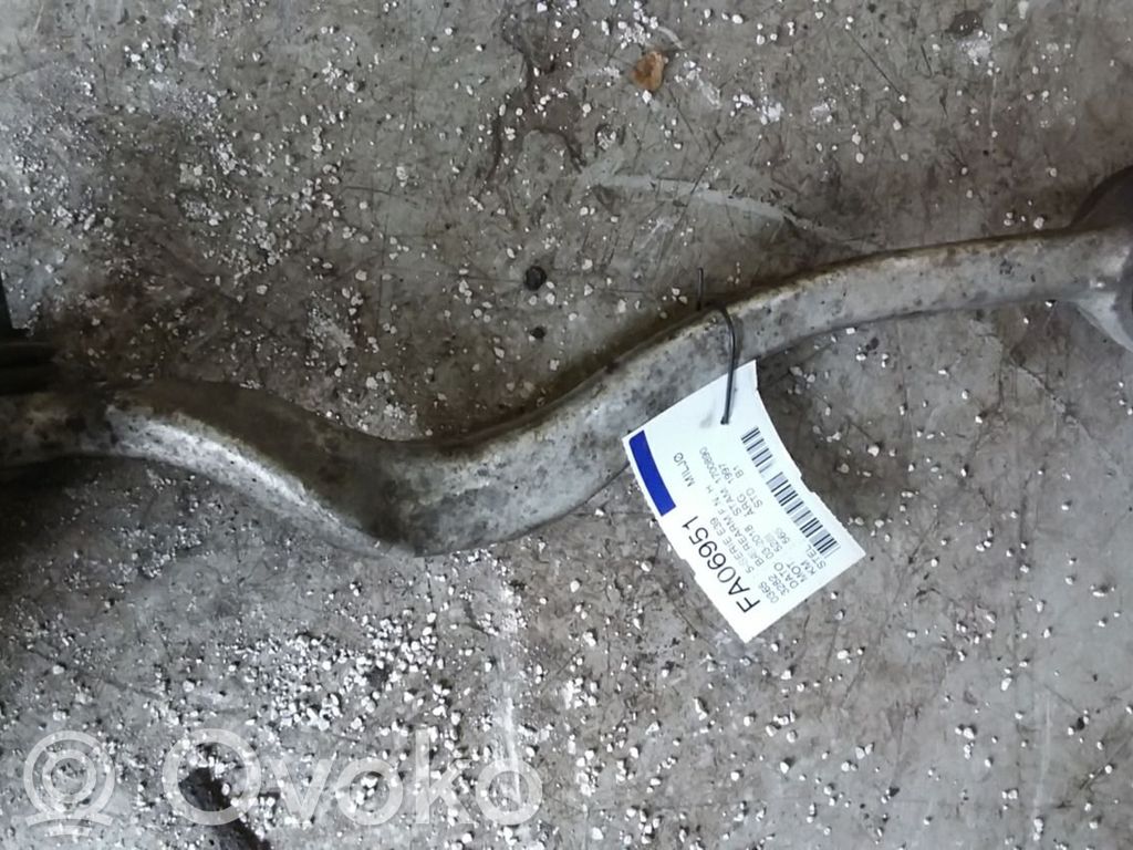 BMW 5 E39 Querlenker Achsschenkel vorne