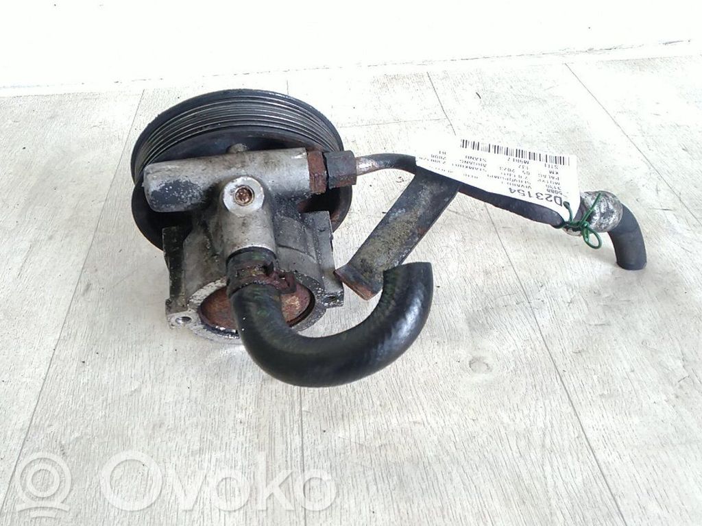 Opel Vivaro Pompa wspomagania 