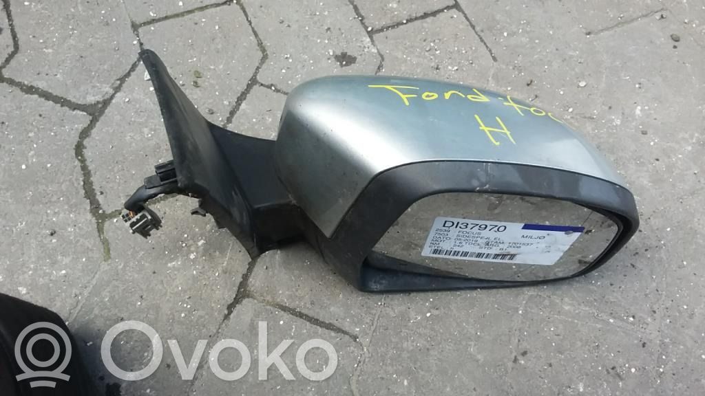 Etuoven sähköinen sivupeili