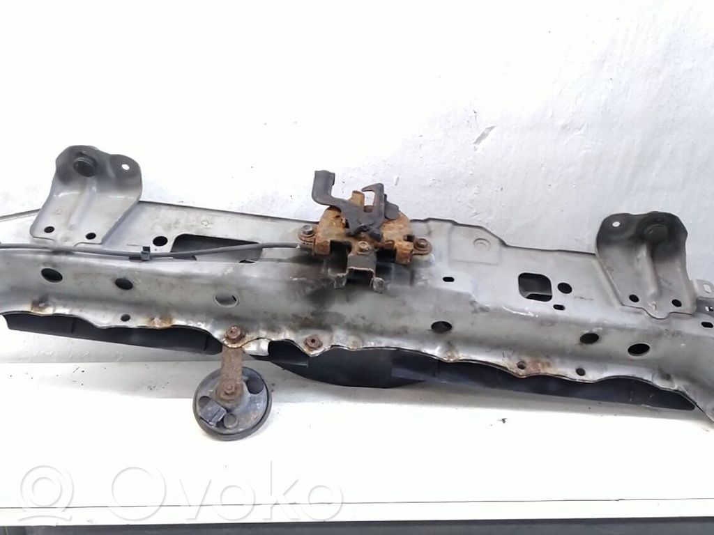 Toyota Yaris Suport superior panou fixare radiatoare