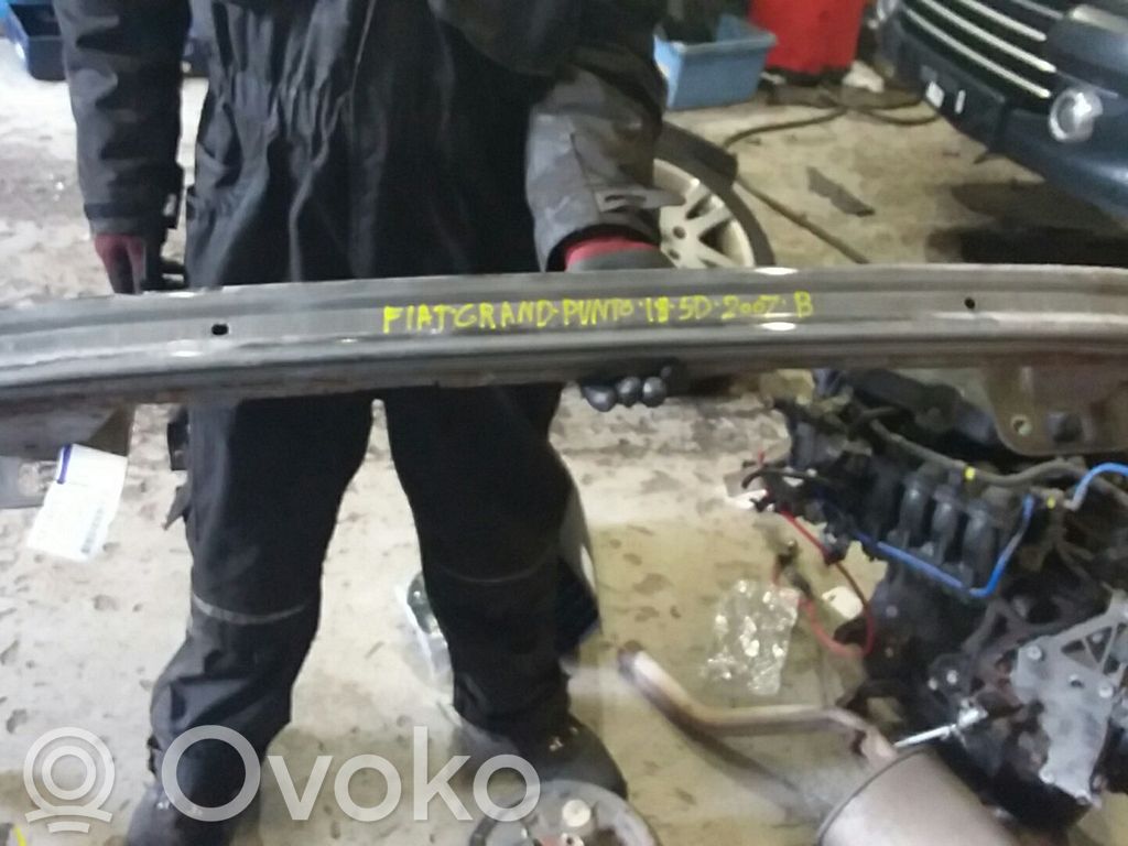 Fiat Grande Punto Aufpralldämpfer Stoßstange Stoßfänger vorne 