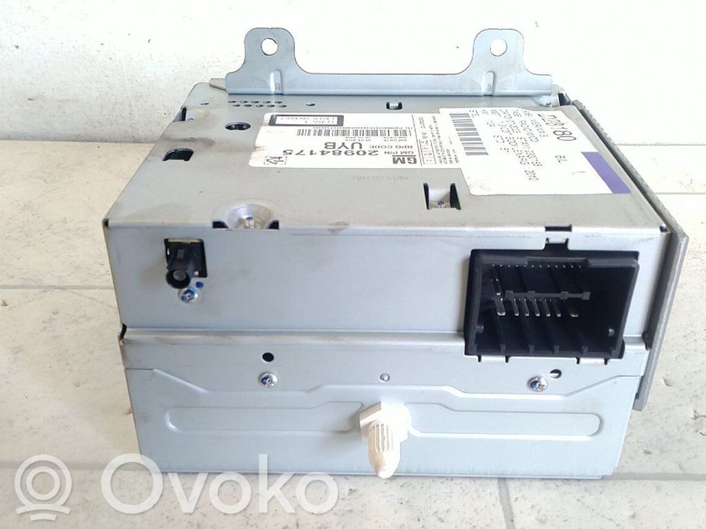 GPS navigation control unit/module   20984175