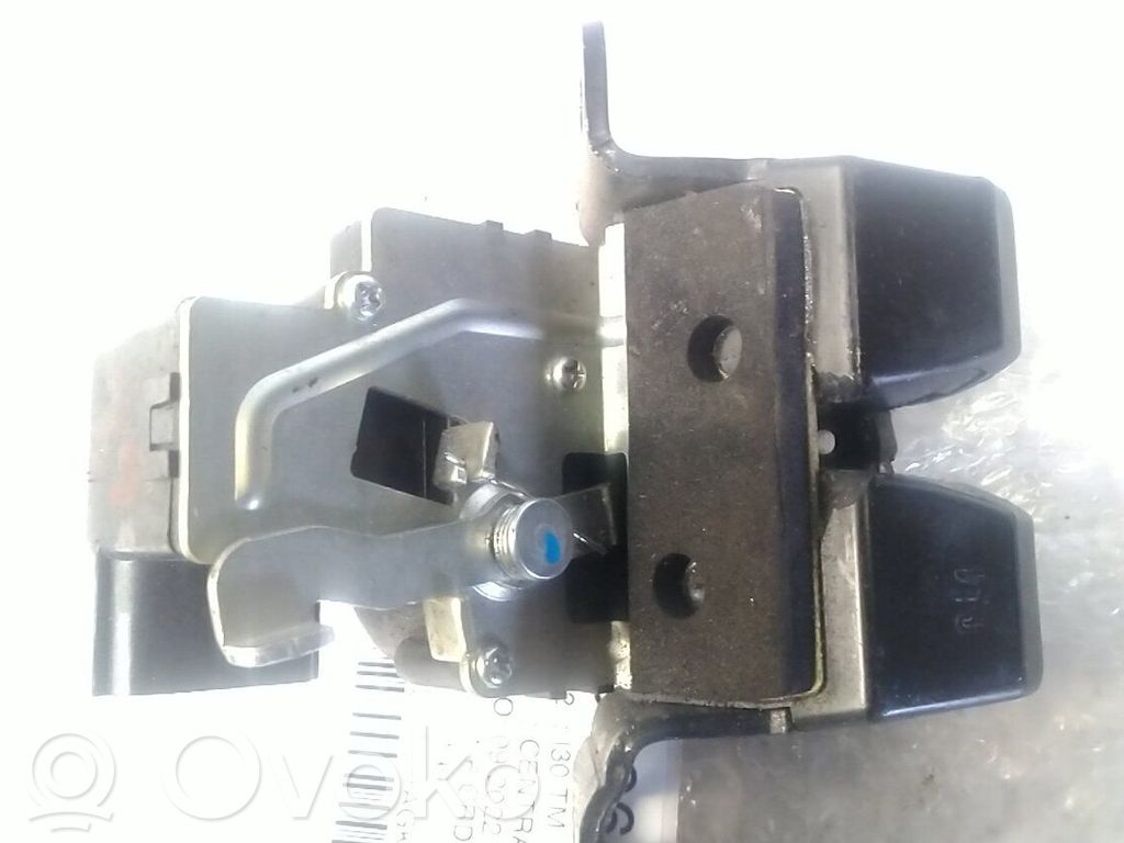 Hyundai i30 Motor de bloqueo de puertas 
