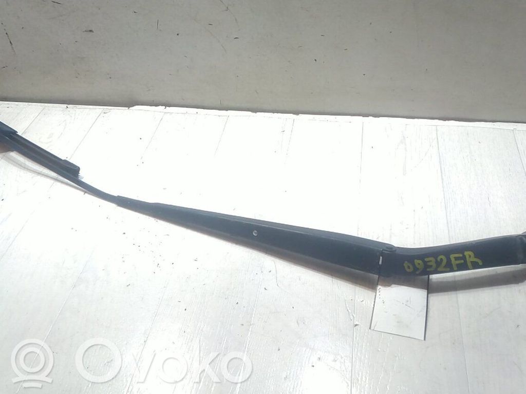 Brazo del limpiaparabrisas delantero   288863VF0A