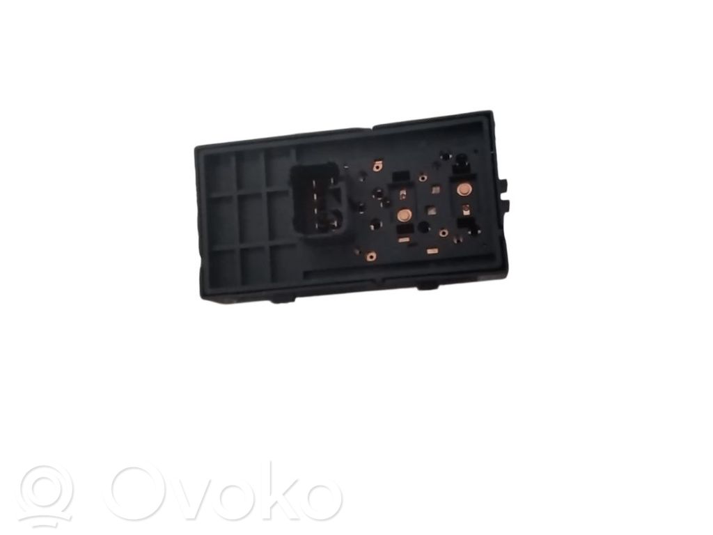 Electric window control switch   95188248