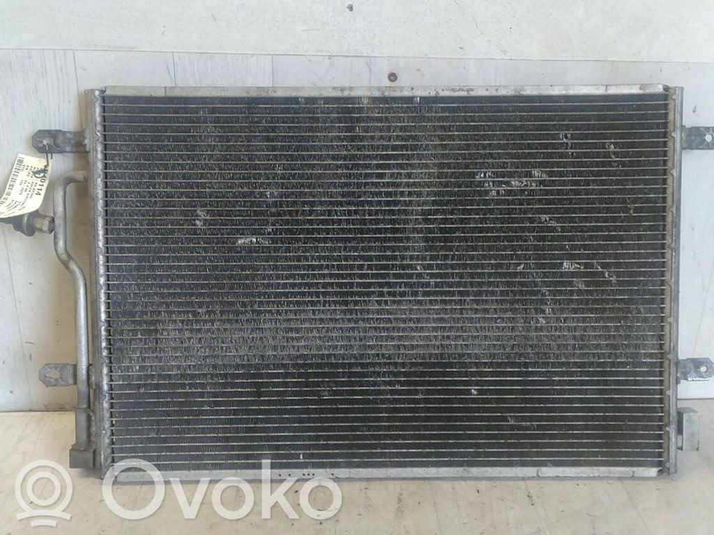 Audi A4 S4 B6 8E 8H Radiator răcire A/C (condensor) 