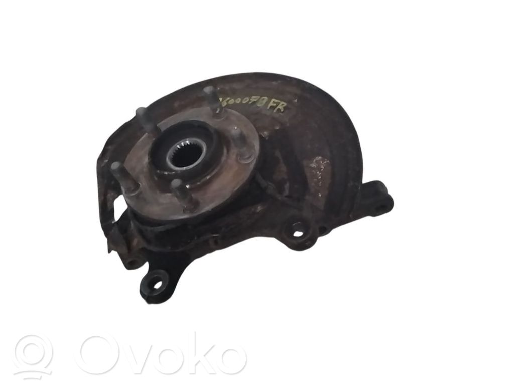 Nissan Juke I F15 Zwrotnica koła przedniego