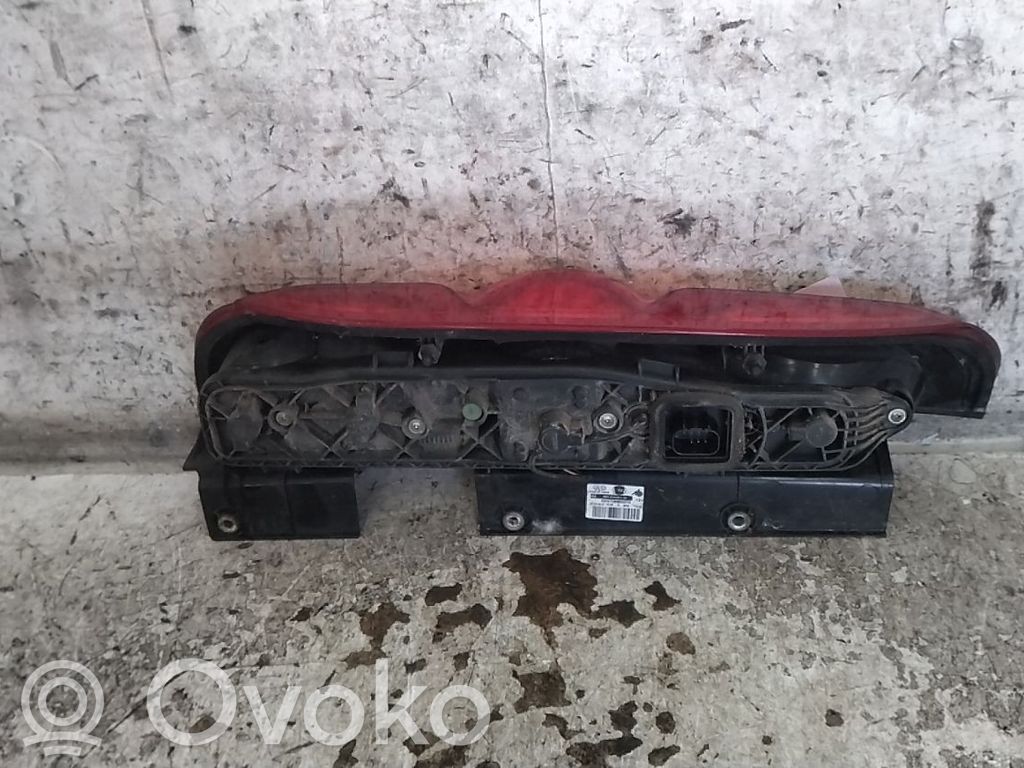 Fiat Doblo Feux arrière / postérieurs 