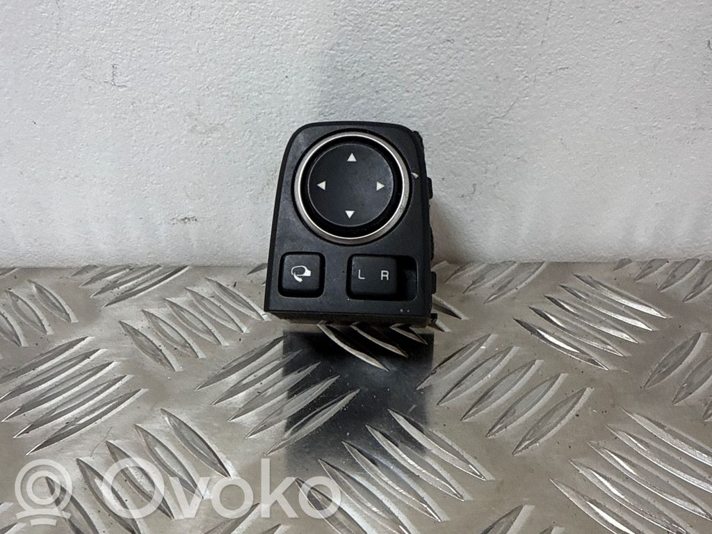 KIA Ceed Wing mirror switch 
