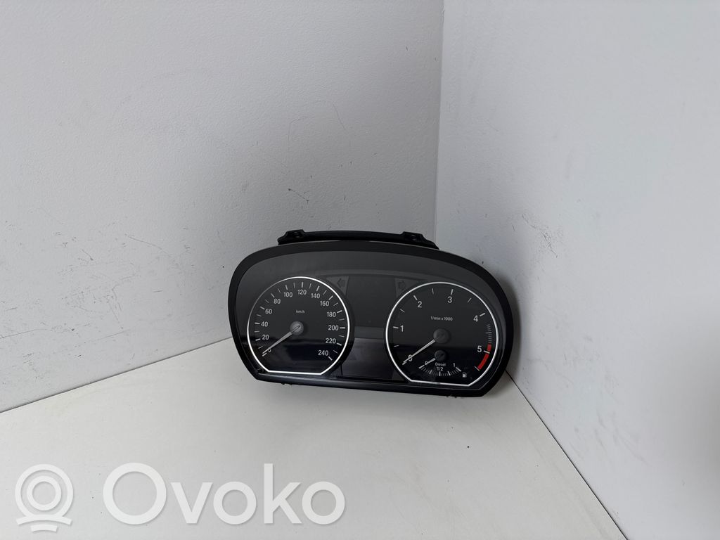 BMW 1 E81 E87 Spidometrs (instrumentu panelī) 