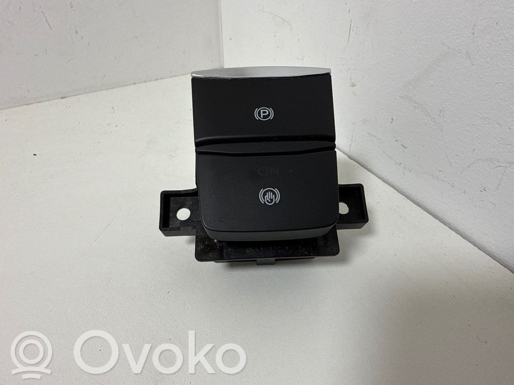 Ford Kuga III Przycisk / Włącznik hamulca ręcznego 