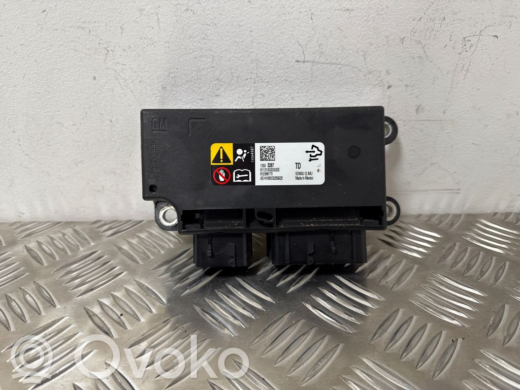 Opel Insignia A Airbag control unit/module 