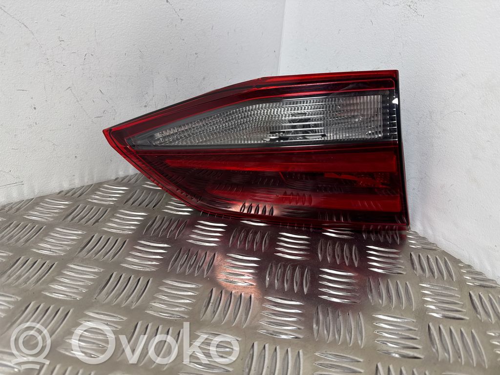 Opel Astra K Takaluukun takavalot 