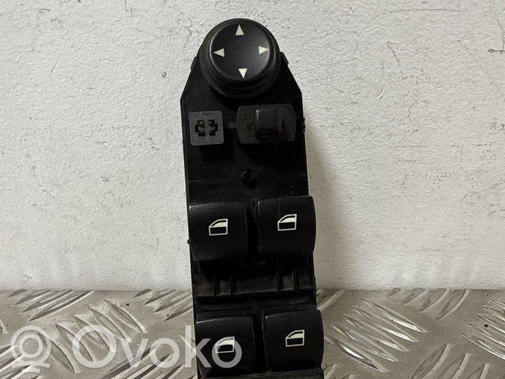 BMW 5 E60 E61 Elektrisko logu slēdzis 
