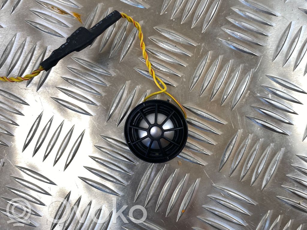 BMW 1 E81 E87 Front door high frequency speaker 