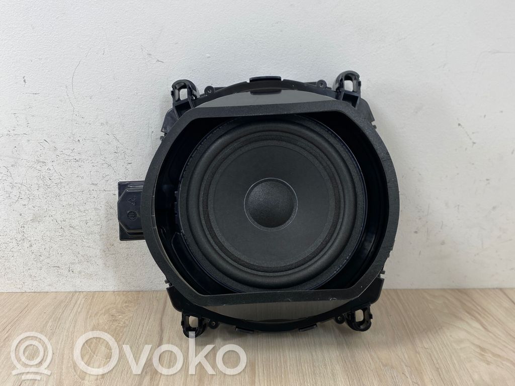 BMW X3 F25 Altavoz subwoofer 