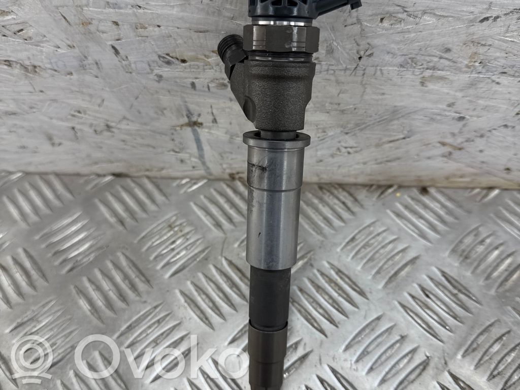 Nissan X-Trail T32 Inyector de combustible 